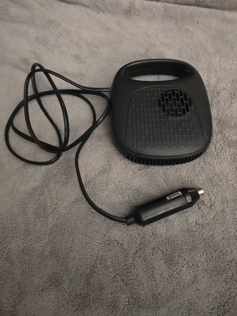 Portable Black Car 12V Heater / Fan - Compact In-Vehicle Air Circulation